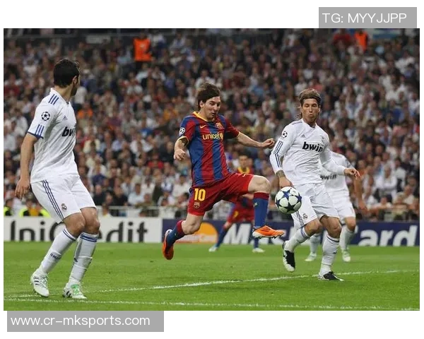 F·埃尔南德斯执法埃尔切VS皇马:西甲裁判安排解析与影响分析 F·埃尔南德斯执法埃尔切VS皇马:西甲裁判安排解析与影响分析