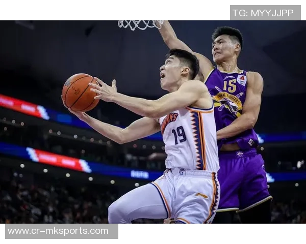 两战爆砍65+30!王哲林已制霸本土球员得分篮板榜 两战爆砍65+30!王哲林已制霸本土球员得分篮板榜